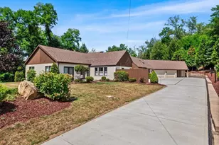 2350 Morrow Rd, Pittsburgh, PA 15241 - Photo 4