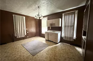 629 Forrest St, New Castle, PA 16101 - Photo 6