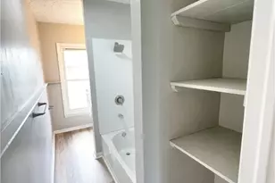 811 Carlisle St, New Castle, PA 16101 - Photo 18