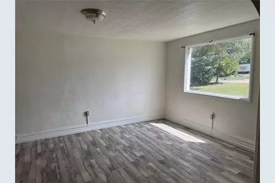 137 Sherman Ave, Vandergrift, PA 15690 - Photo 14