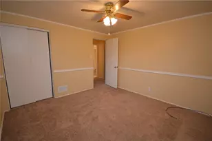 1684 Beryl Dr, Pittsburgh, PA 15227 - Photo 10