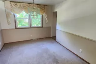 4534 Ellwood Rd, Wayne Township, PA 16117 - Photo 8