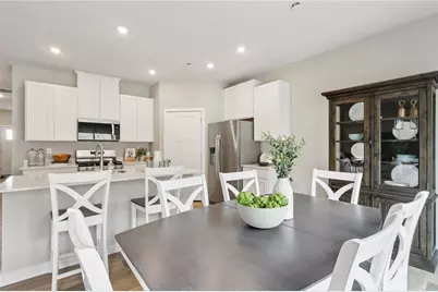 1012 Lindsay Road, Scott Township, PA 15106 - Photo 8