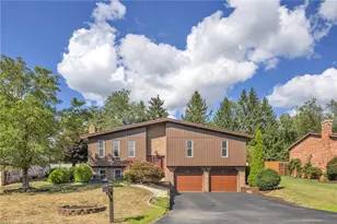 2412 Brownfield Dr, Hempfield Township, PA 15601 - Photo 1