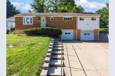 425 Valleyview Drive, Pittsburgh, PA 15215 - Photo 1