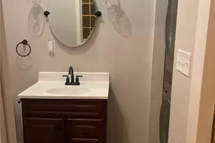 222 Hastings Ave, Oakdale, PA 15071 - Photo 12