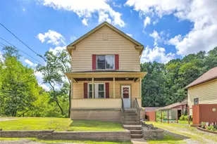 107 Ivy St, Wilkins Township, PA 15145 - Photo 1