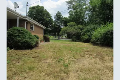 211 10th Street, Derry Township, PA 15620 - Photo 6