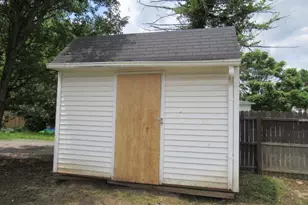 18 Center St, Fayette City, PA 15438 - Photo 6