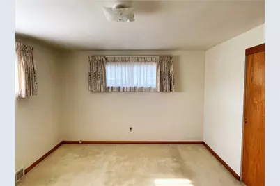 5545 Annetta Drive, Bethel Park, PA 15102 - Photo 10