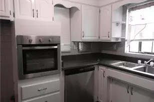 3127 Bergman St, Pittsburgh, PA 15204 - Photo 6