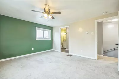 2318 Eccles St, Pittsburgh, PA 15210 - Photo 12
