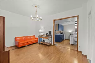 212 Amabell St, Pittsburgh, PA 15211 - Photo 14