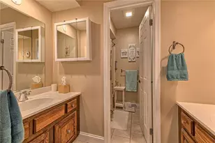 666 Georgetowne Village, White Township, PA 15701 - Photo 26