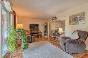 666 Georgetowne Village, White Township, PA 15701 - Photo 12