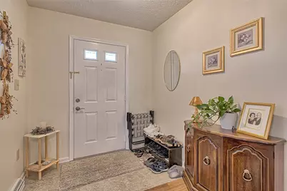 666 Georgetowne Village, White Township, PA 15701 - Photo 4