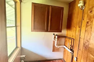 426 Beaver St, Wampum, PA 16157 - Photo 8