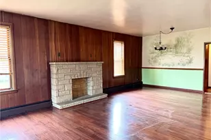 426 Beaver St, Wampum, PA 16157 - Photo 6