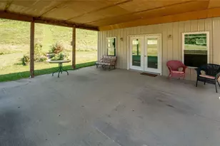 126 Big Foot Rd, Pittsburgh, PA 15327 - Photo 48