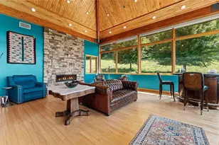 126 Big Foot Rd, Pittsburgh, PA 15327 - Photo 14