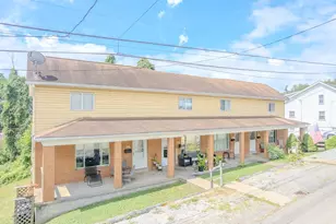 5847-5853 Roosevelt Ave, Export, PA 15632 - Photo 1