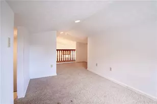 504 N Buhl Farm Dr, Hermitage, PA 16148 - Photo 16