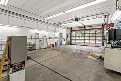 1517 Lysle Blvd, McKeesport, PA 15132 - Photo 2