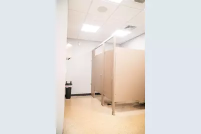 275 Center Rd, Monroeville, PA 15146 - Photo 18