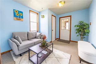 201 Walters Ln, Springdale Boro, PA 15144 - Photo 4