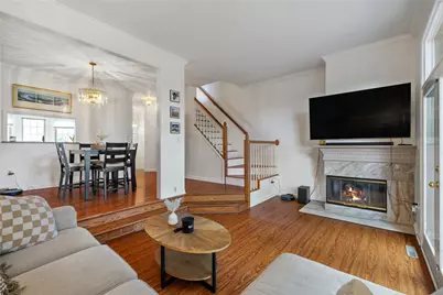 2008 Alden Dr, Scott Township, PA 15220 - Photo 8