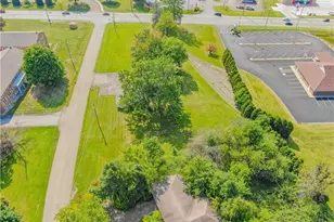 2516 Wilmington Rd, Neshannock Township, PA 16105 - Photo 6