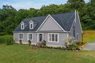 105 Jacobs Rd, Irwin Township, PA 16038 - Photo 2