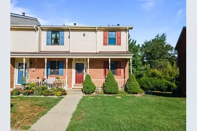 147 Woodhaven Dr, Seven Fields Boro, PA 16046 - Photo 1