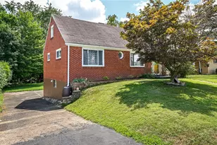 1954 Outlook Dr, Pittsburgh, PA 15147 - Photo 2