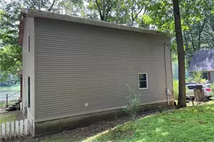 1850 Rockland Station Rd, Richland Township, PA 16374 - Photo 6