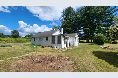 149 Florida Avenue, Kiskiminetas Township, PA 15613 - Photo 1