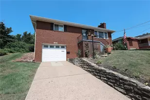 1612 Worcester Dr, Scott Township, PA 15243 - Photo 1