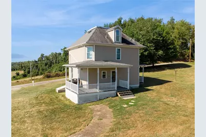 138 Chestnut St, California, PA 15423 - Photo 4