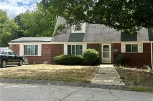 1000 Delyla, Bethel Park, PA 15102 - Photo 2