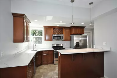 317 W Sycamore St, Pittsburgh, PA 15211 - Photo 6