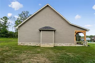 4842 Lucerne Rd, White Township, PA 15701 - Photo 28