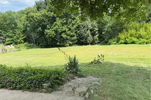 266 Dutch Ln, Hermitage, PA 16148 - Photo 14