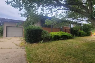 323 Olivia St, Beaver, PA 15009 - Photo 1