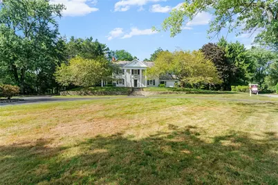 129 South Dr, Pittsburgh, PA 15238 - Photo 2