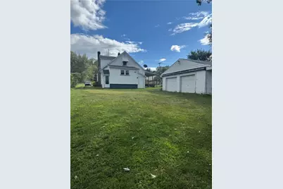 11 Coolspring St, Mercer Boro, PA 16137 - Photo 6