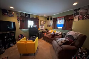 201 DeLafayette St, Perryopolis, PA 15473 - Photo 4