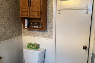 2918 Sebolt Rd, South Park, PA 15129 - Photo 6