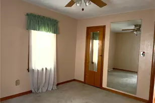 2918 Sebolt Rd, South Park, PA 15129 - Photo 10