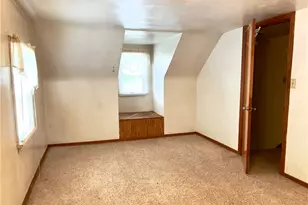 2918 Sebolt Rd, South Park, PA 15129 - Photo 12