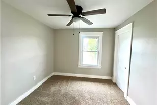 307 W Wabash Ave, New Castle, PA 16102 - Photo 14